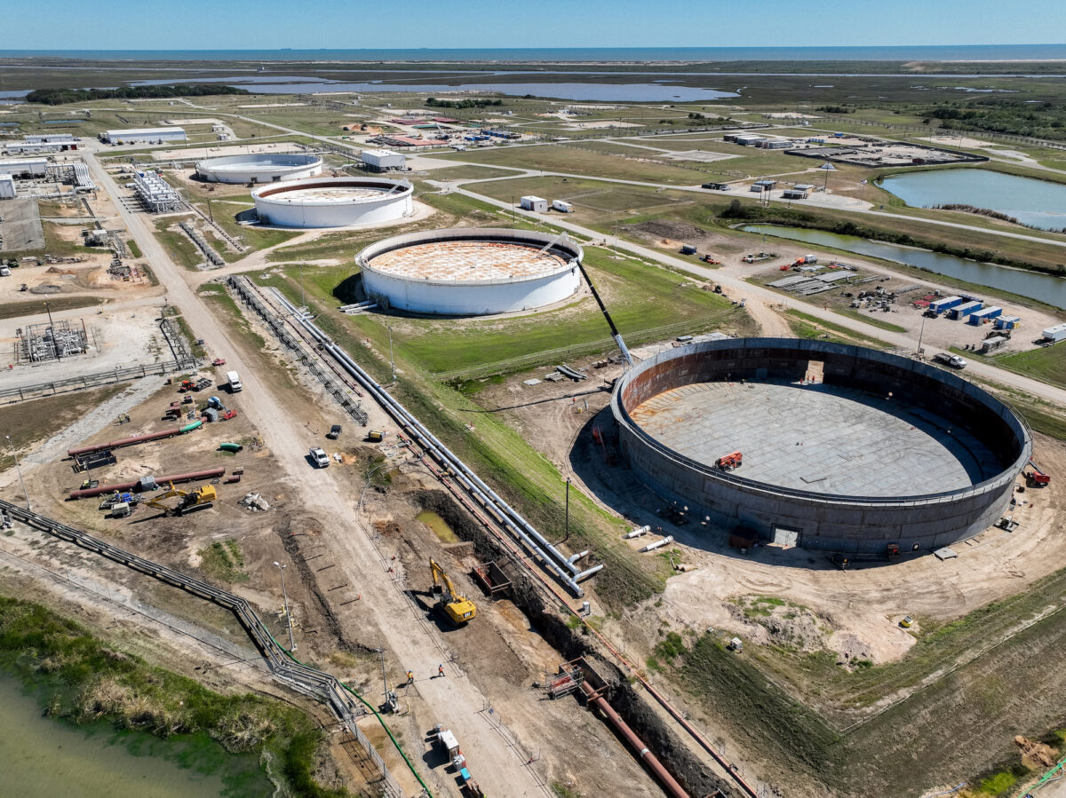 Energy Department to Buy 3 Million Oil Barrels to Replenish Strategic Reserves
