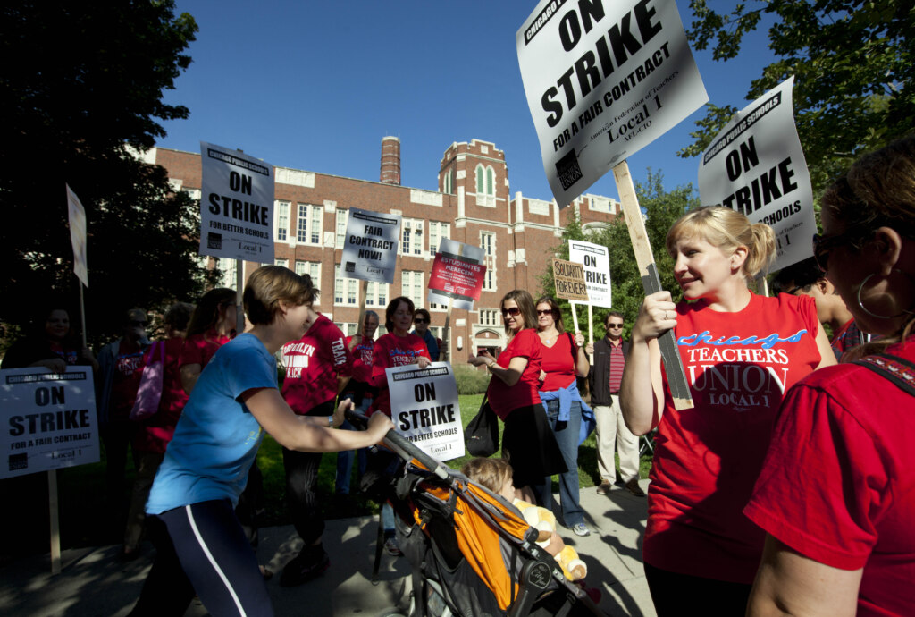 Chicago Teachers Union cutting class to lobby Springfield lawmakers